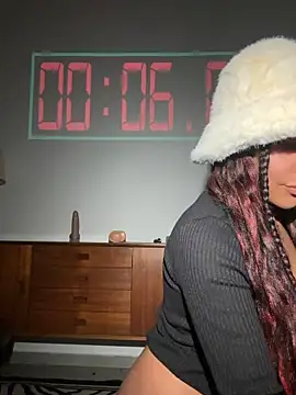 HaileyDiana online show from 27, 3, 2026