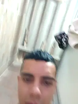 Snapshot of Restrepo300 chatting on 26, 10, 2025 Restrepo300 online show from 26, 10, 2025