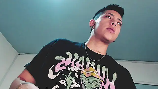 Aleja1214 online show from 23, 2, 2025