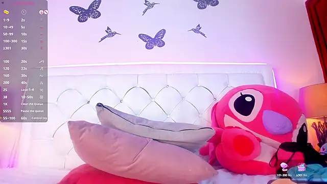 LyaEvanss online show from 7, 12, 2024