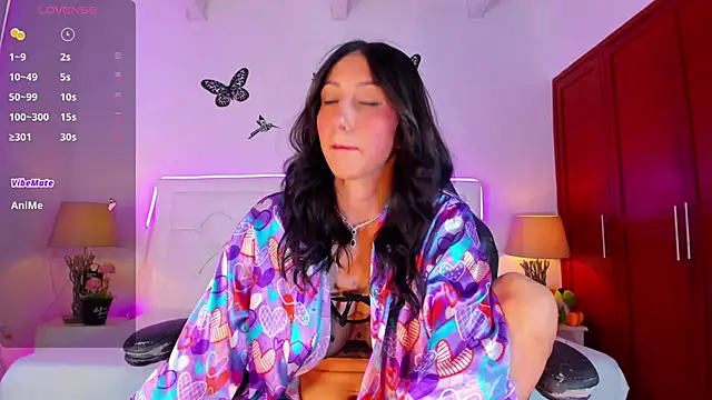 LyaEvanss online show from 7, 1, 2025