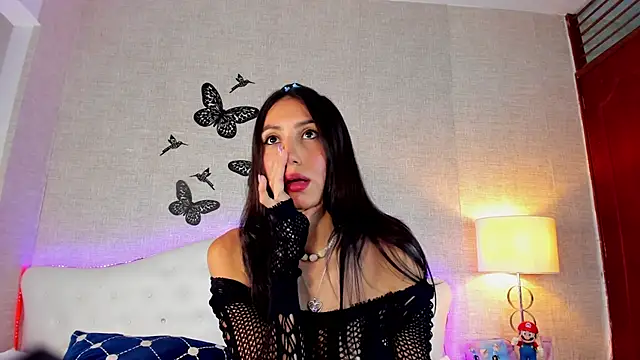 LyaEvanss online show from 20, 2, 2025