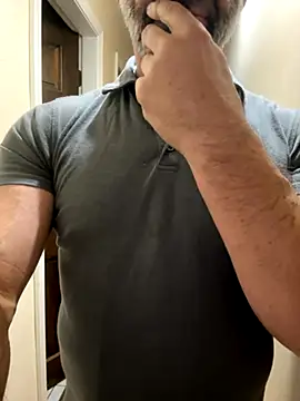 Snapshot of DaddySnowXX chatting on 2, 11, 2025 DaddySnowXX online show from 2, 11, 2025