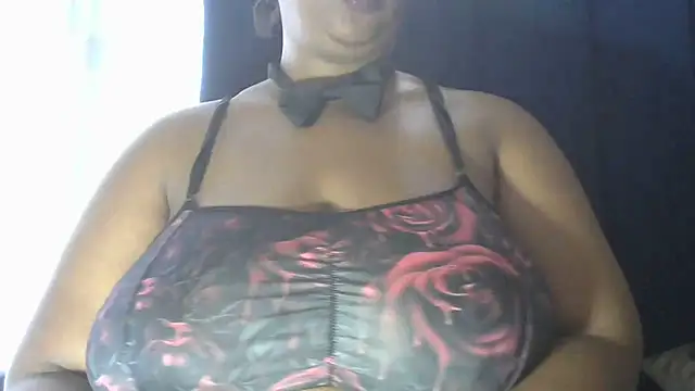 NippleMilkXx online show from 17, 3, 2026