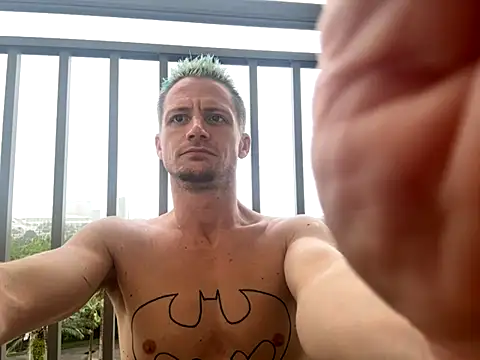 trash4cash online show from 10, 9, 2025