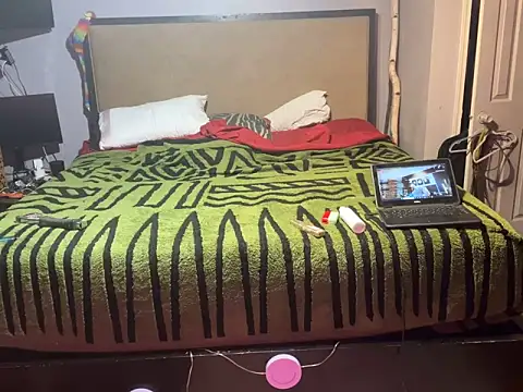 trash4cash online show from 4, 2, 2026