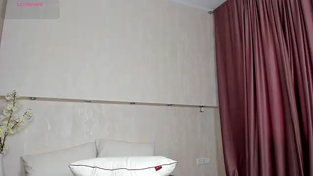 Snapshot of Erika_Carpenter chatting on 16, 5, 2026 Erika Carpenter online show from 16, 5, 2026