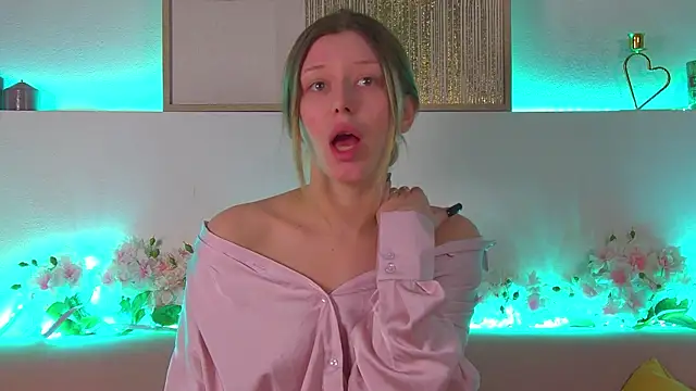 LiliaBianka online show from 18, 2, 2025