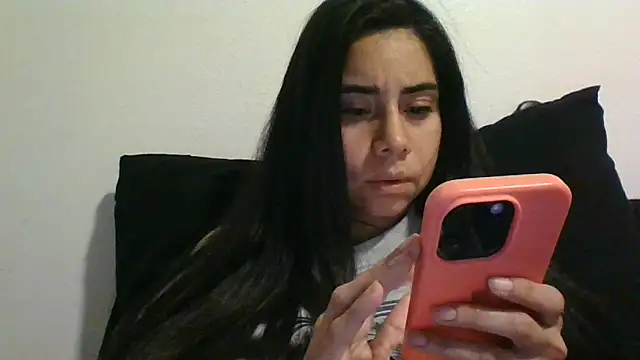 Snapshot of catrinasexy19 chatting on 10, 12, 2024 catrinasexy19 online show from 10, 12, 2024