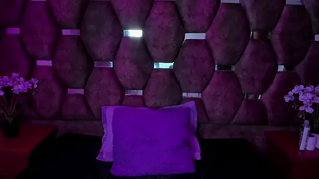 MaddyHudson online show from 27, 2, 2025