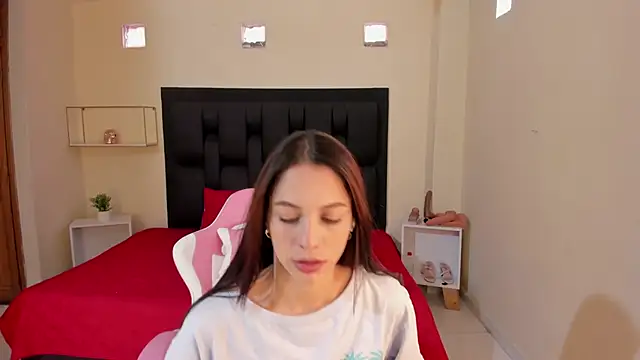 shanakendal2 online show from 20, 1, 2025