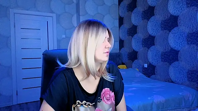 Snapshot of natusik chatting on 14, 12, 2024 natusik online show from 14, 12, 2024