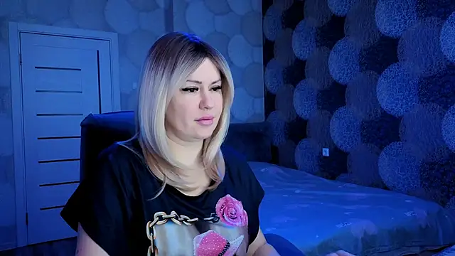 Snapshot of natusik chatting on 18, 12, 2024 natusik online show from 18, 12, 2024