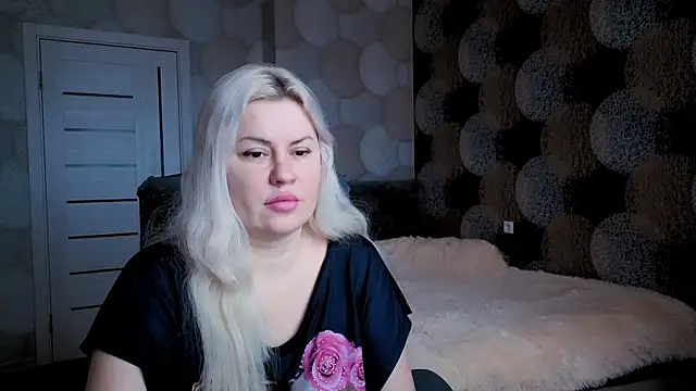 Snapshot of natusik chatting on 22, 3, 2025 natusik online show from 22, 3, 2025