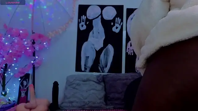 KilyetVera3x online show from 2, 2, 2026