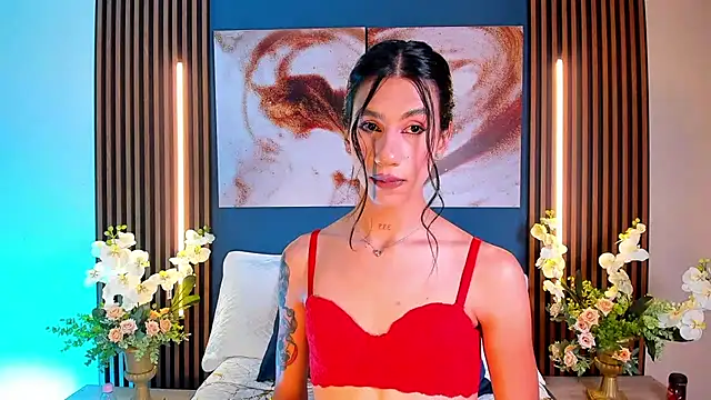 sofiaa grey  online show from 2, 3, 2025