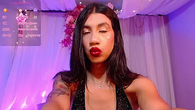 sofiaa grey  online show from 9, 3, 2025