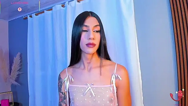 sofiaa grey  online show from 9, 11, 2025