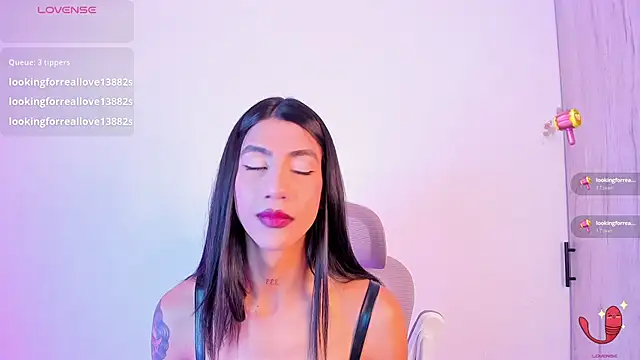 sofiaa grey  online show from 1, 12, 2025