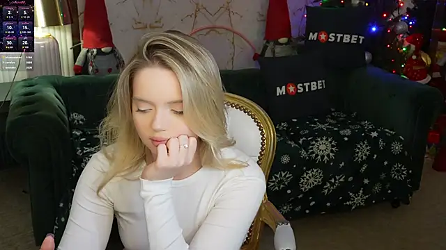 Cassy-Celestial  online show from 23, 12, 2024