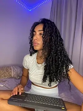 nicoleebony1 online show from 14, 3, 2025