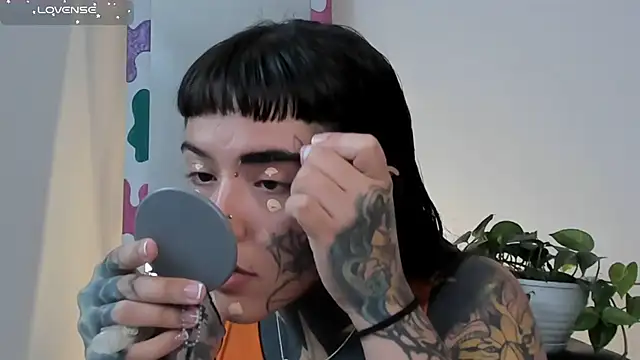 Snapshot of SylveonFox chatting on 10, 3, 2025 SylveonFox online show from 10, 3, 2025