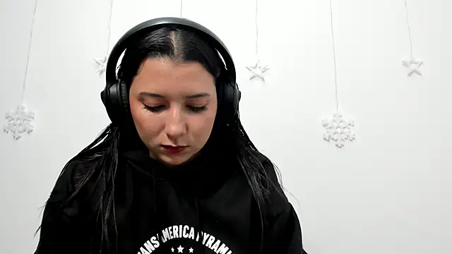 cami-01 online show from 22, 12, 2025