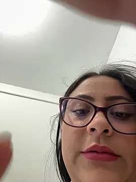 Sol biglips online show from 11, 2, 2026