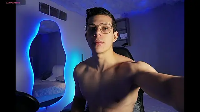 Snapshot of MarcoSullivan chatting on 7, 2, 2026 MarcoSullivan online show from 7, 2, 2026