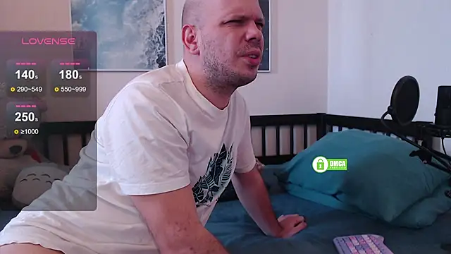 Snapshot of Sonya-Vlad chatting on 8, 2, 2026 Sonya-Vlad online show from 8, 2, 2026