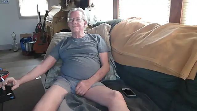 Snapshot of Bramro409 chatting on 16, 2, 2026 Bramro409 online show from 16, 2, 2026