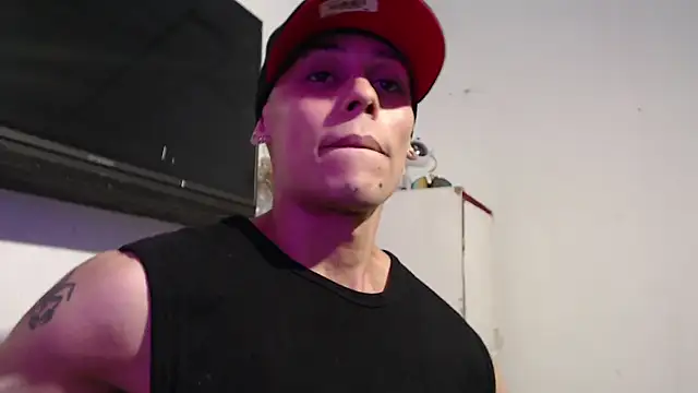 Snapshot of bix_couples chatting on 6, 11, 2025 bix couples online show from 6, 11, 2025