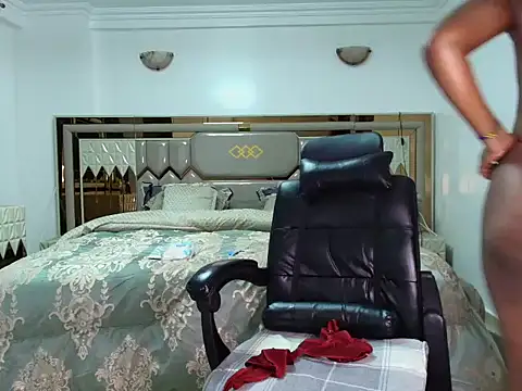 ebony shilly3 online show from 15, 11, 2025