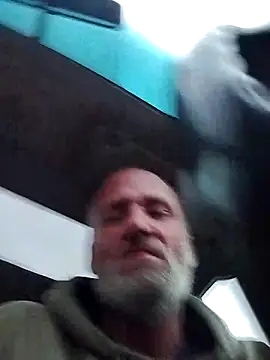 Snapshot of FloppyPickle4u chatting on 14, 2, 2025 FloppyPickle4u online show from 14, 2, 2025