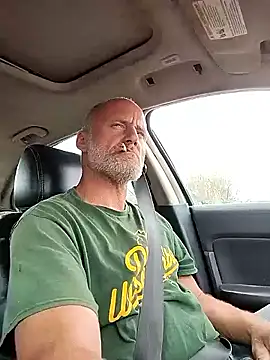 Snapshot of FloppyPickle4u chatting on 11, 3, 2025 FloppyPickle4u online show from 11, 3, 2025