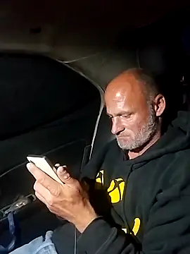 Snapshot of FloppyPickle4u chatting on 13, 3, 2025 FloppyPickle4u online show from 13, 3, 2025