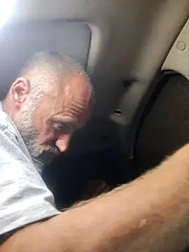 Snapshot of FloppyPickle4u chatting on 17, 3, 2025 FloppyPickle4u online show from 17, 3, 2025