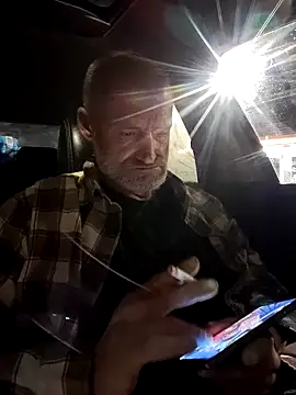 Snapshot of FloppyPickle4u chatting on 20, 3, 2025 FloppyPickle4u online show from 20, 3, 2025