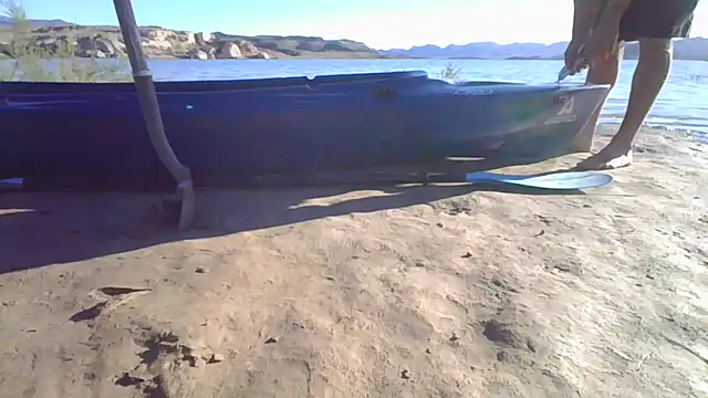 Snapshot of FloppyPickle4u chatting on 15, 12, 2025 FloppyPickle4u online show from 15, 12, 2025