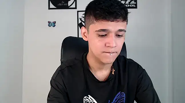 kaiine190 online show from 3, 2, 2025