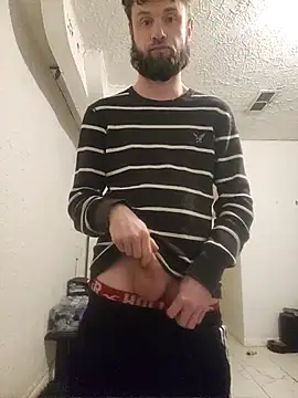 Snapshot of Talenjames4 chatting on 19, 2, 2025 Talenjames4 online show from 19, 2, 2025