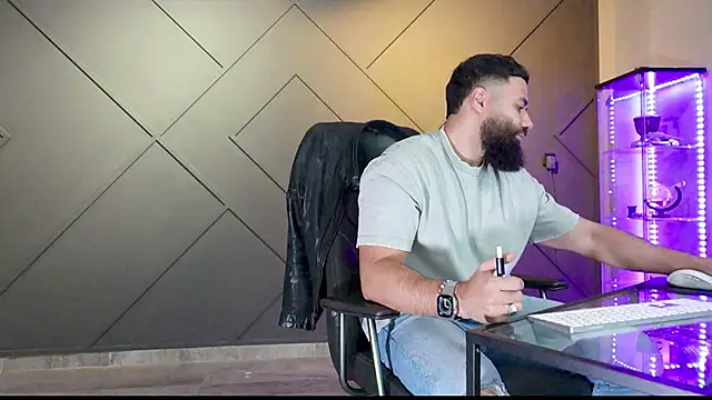 mattmasterss online show from 2, 3, 2025