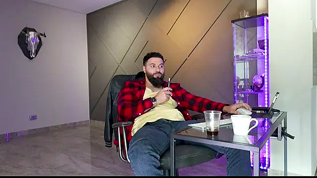 mattmasterss online show from 10, 3, 2025