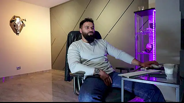 mattmasterss online show from 13, 3, 2025