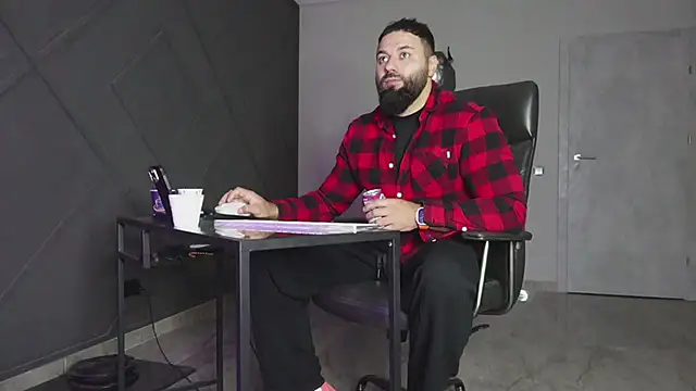 mattmasterss online show from 4, 11, 2025