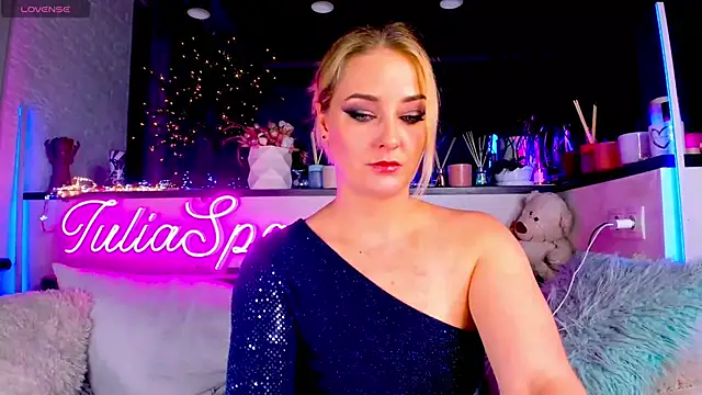  JuliaSpace  online show from 10, 12, 2024