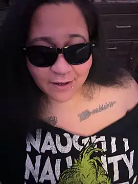 Juicyjordie online show from 11, 4, 2026