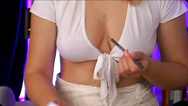 Bailey Evans online show from 23, 10, 2025