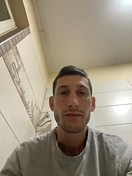 Snapshot of Gionnytav chatting on 7, 10, 2025 Gionnytav online show from 7, 10, 2025