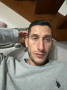 Snapshot of Gionnytav chatting on 9, 10, 2025 Gionnytav online show from 9, 10, 2025